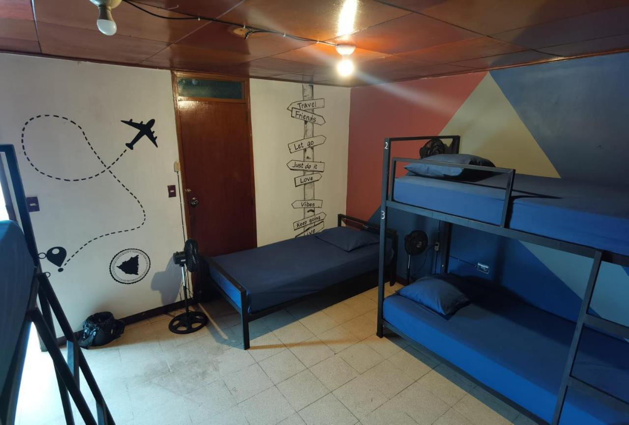 The Spot Hostel León Eksteriør bilde